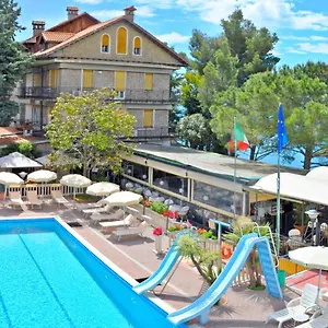 La Riserva Di Castel D'appio- Charme & Relax Hotel