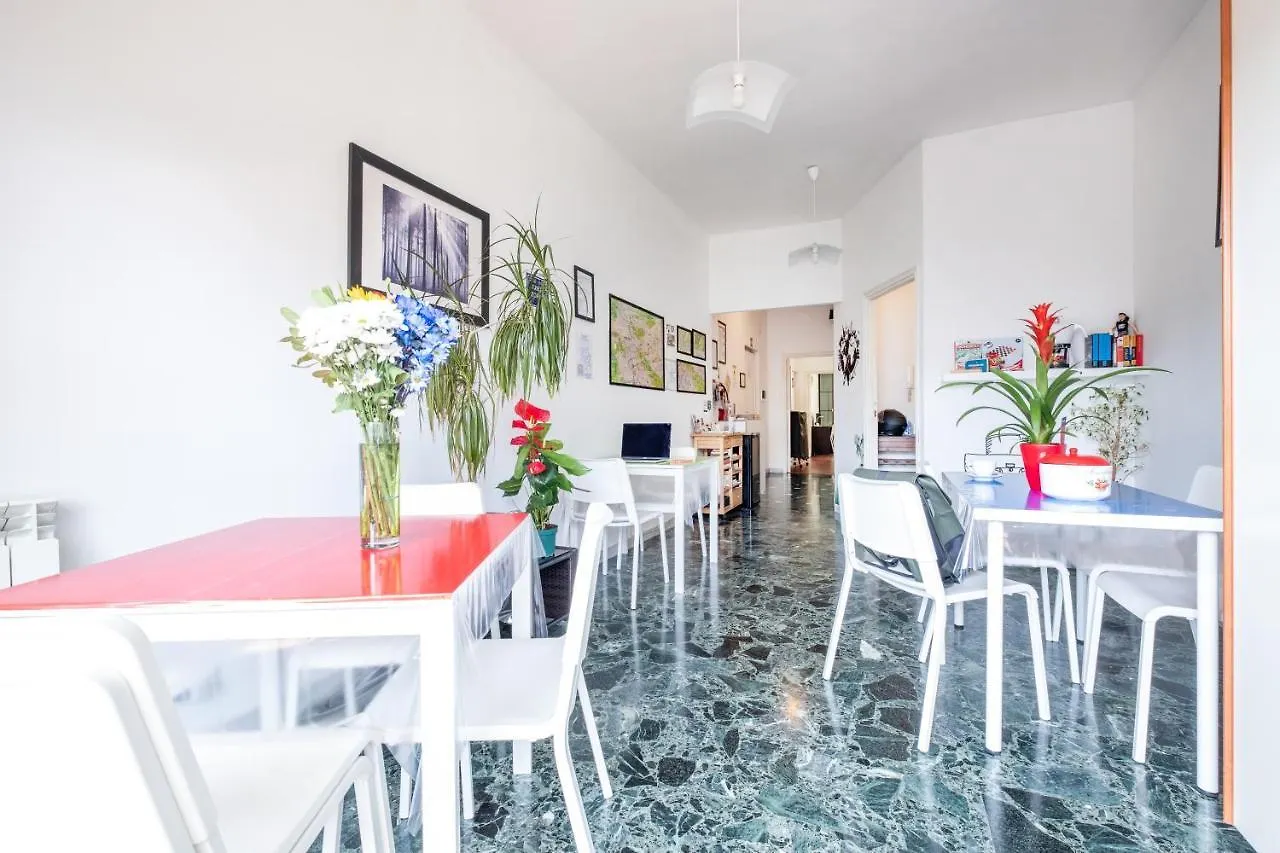 **  Take It Easy Roma Guest House Italia