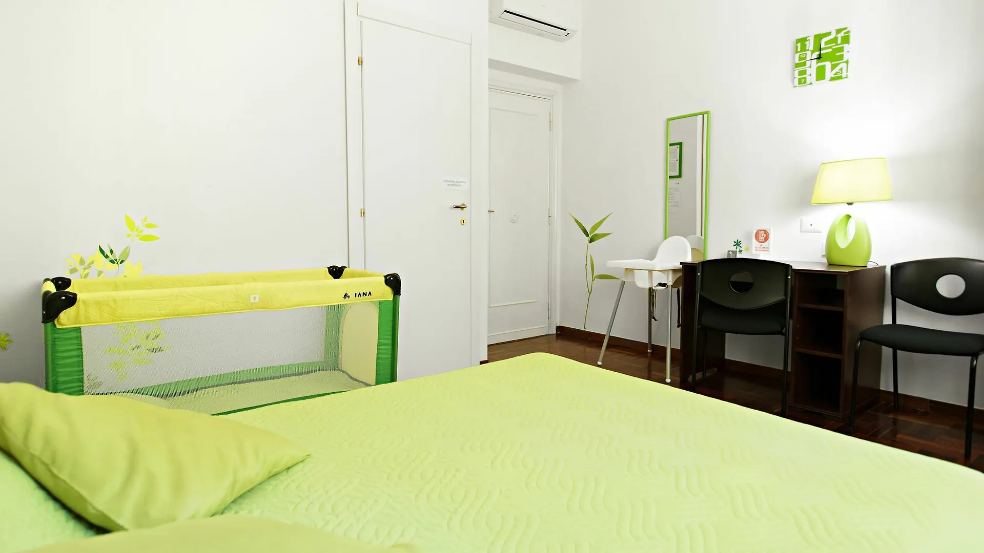 Take It Easy Roma Guest House